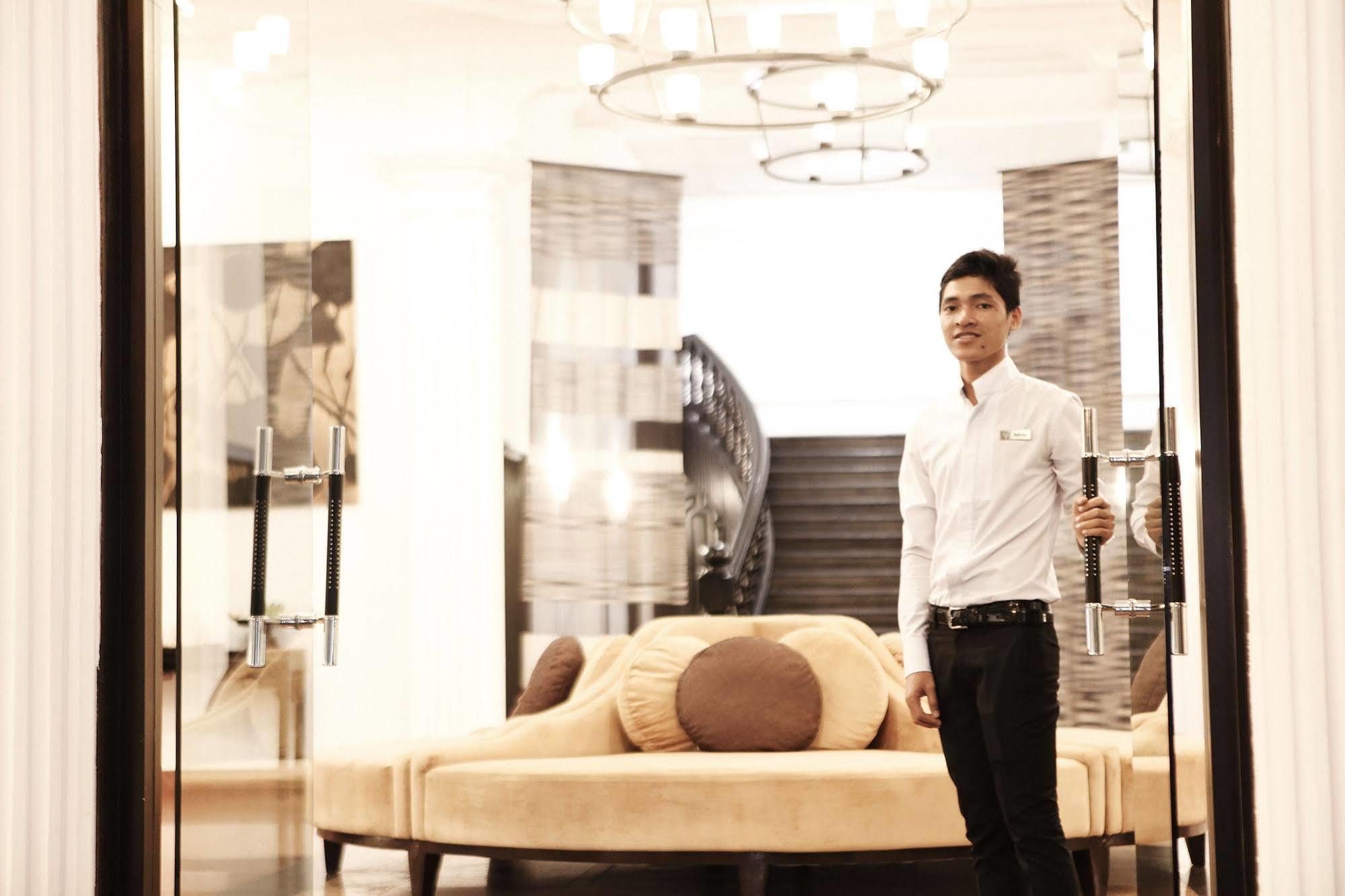 White Mansion 白色公馆 Hotel Phnom Penh Ngoại thất bức ảnh